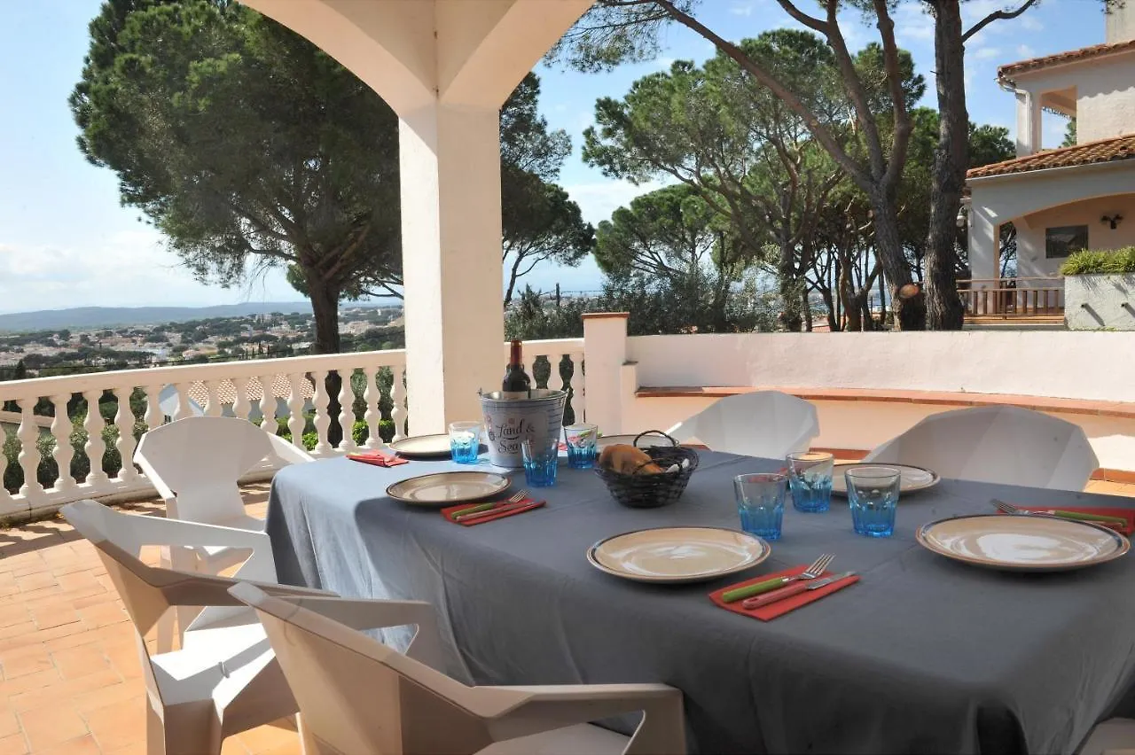 Holiday home Gilberto Villa L'Escala